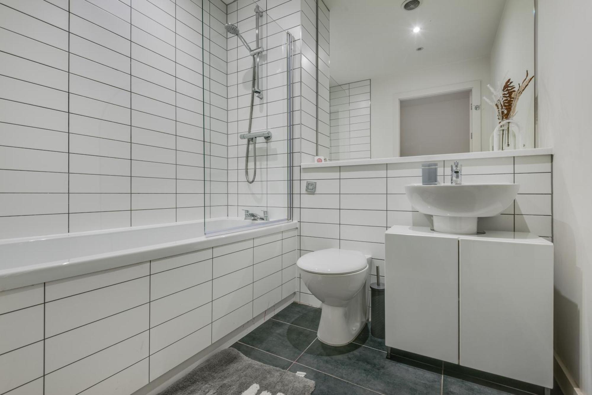 Huge Long Stay Offers! Lux City-Edge Stay! Perfect For Business & Leisure Liverpool Exterior photo